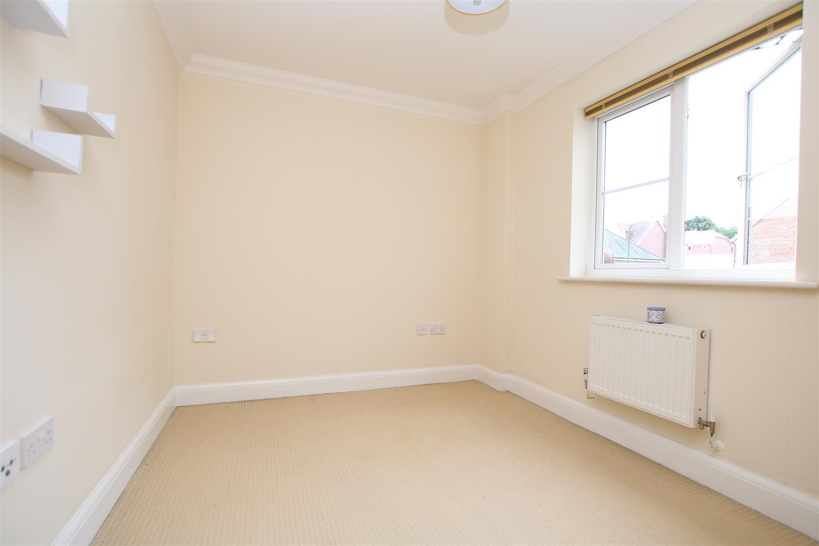 Pondtail Park, Horsham